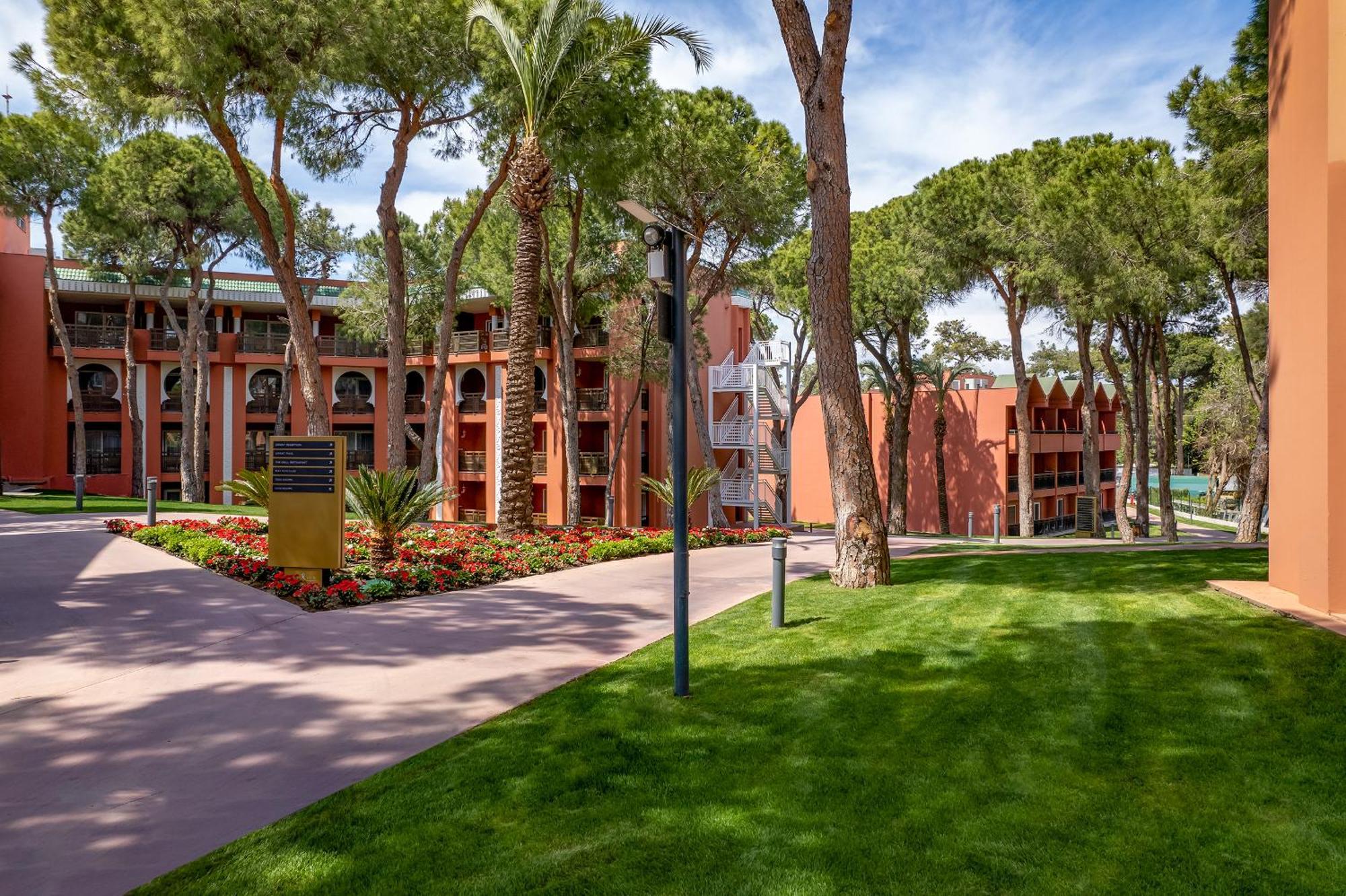 Отель Rixos Park Belek - The Land Of Legends Access Экстерьер фото