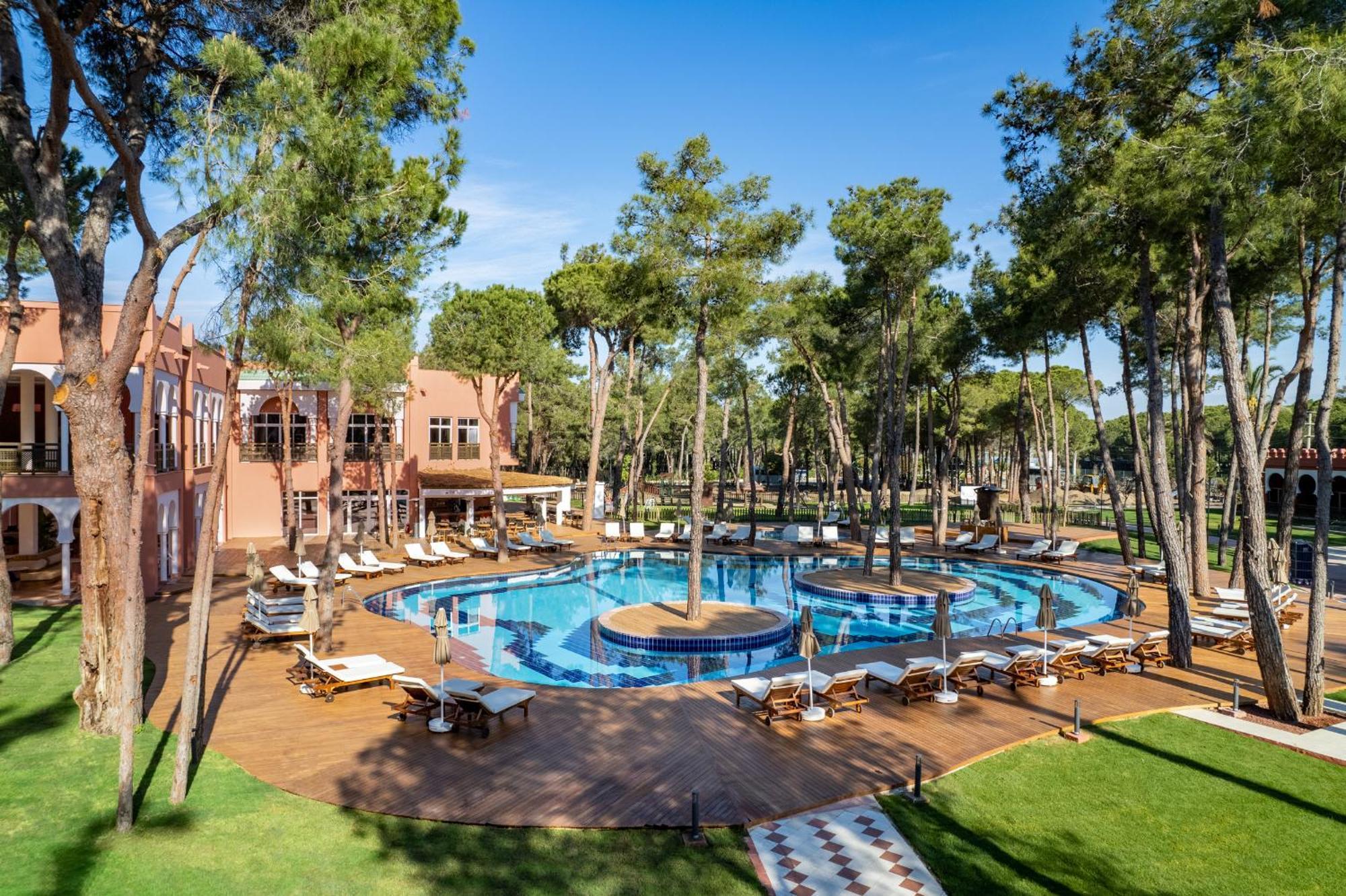 Отель Rixos Park Belek - The Land Of Legends Access Экстерьер фото