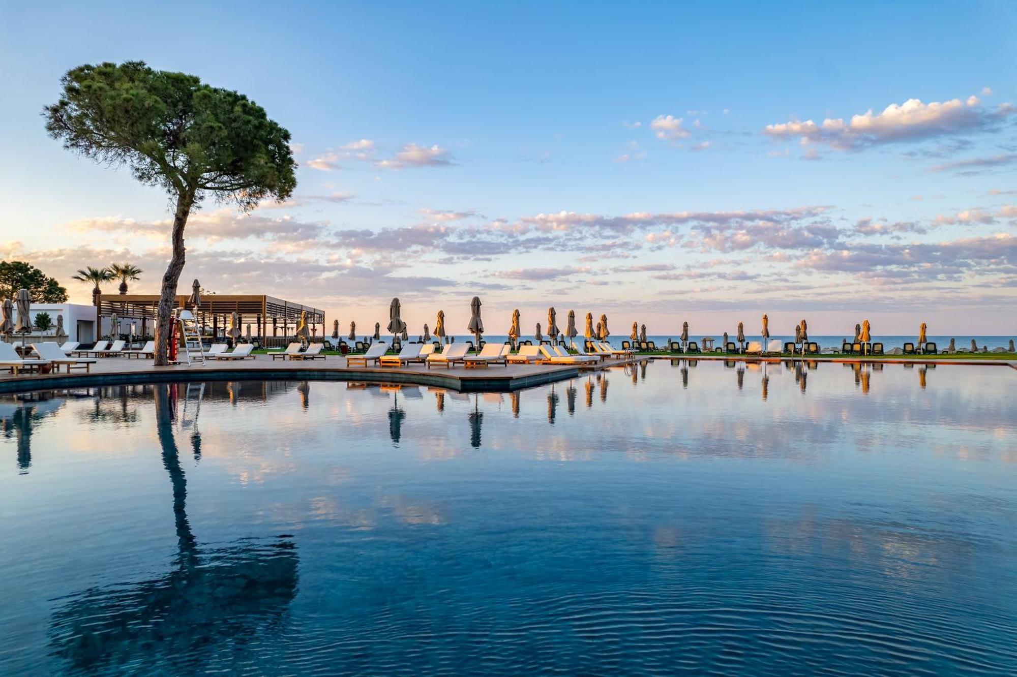 Отель Rixos Park Belek - The Land Of Legends Access Экстерьер фото
